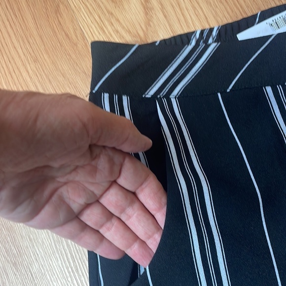 SOLD! Women’s Summer Pants, Rickies, Size: M, Color: black & white Stripes - Picture 4 of 15